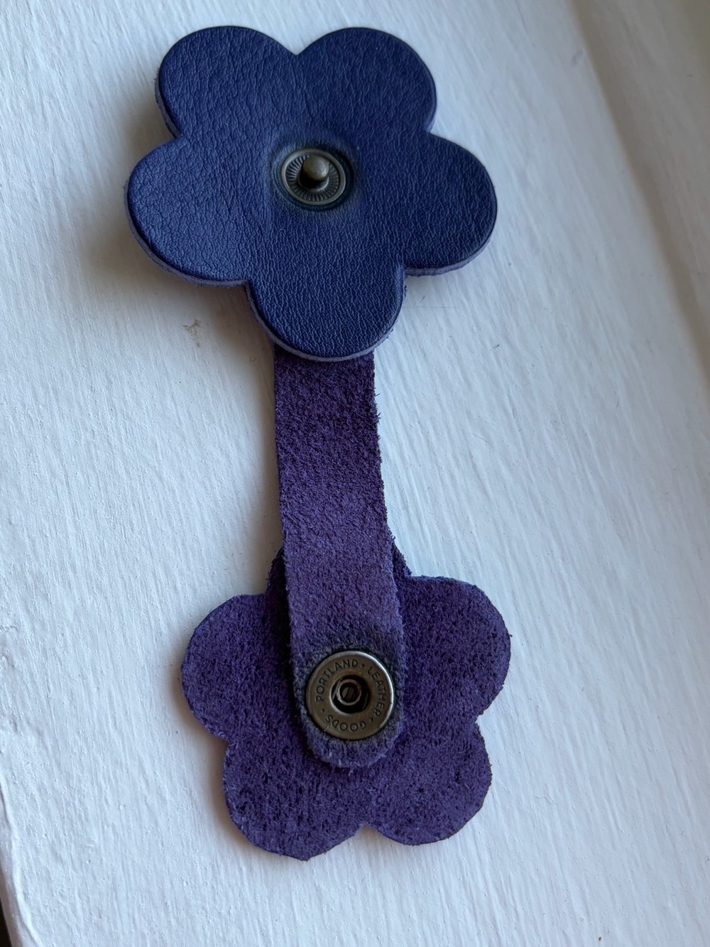 Portland Leather Goods Flower Snap - OLD in Violet 🪻 VERY RARE COLOR. EUC - Picture 4 of 4